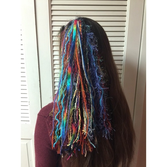 Primary mixed tones- Yarn hair fall / clip for Burning Man or festivals #002 - Picture 2 of 3